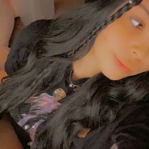 Meet your Posher, Anakaren